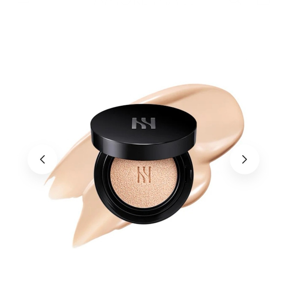 HERA Black Cushion Foundation in 23N1 (15g) New without Box